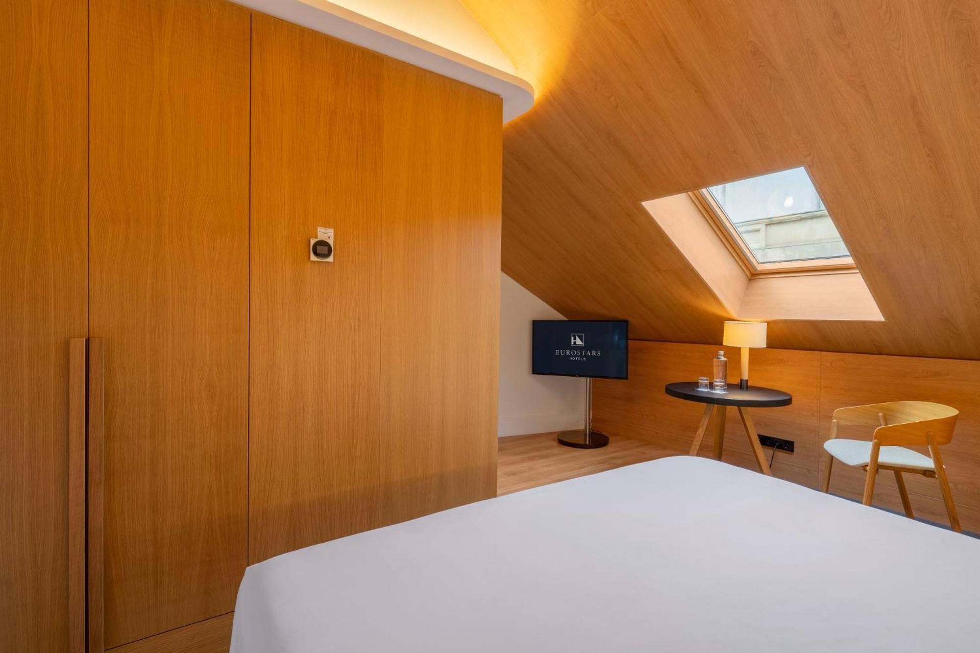 Eurostars Portico 5*